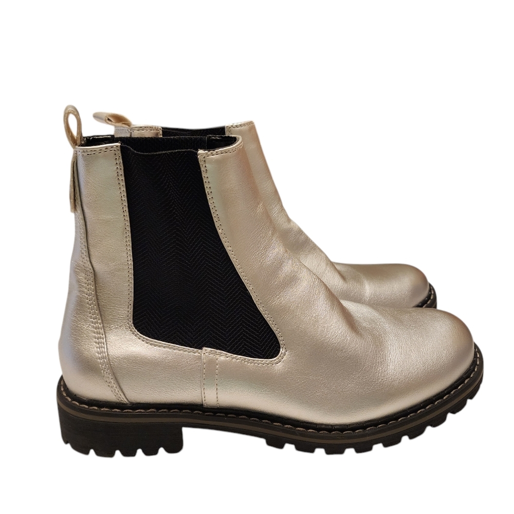 Corky's To Be Honest Silver Chelsea Boots 11